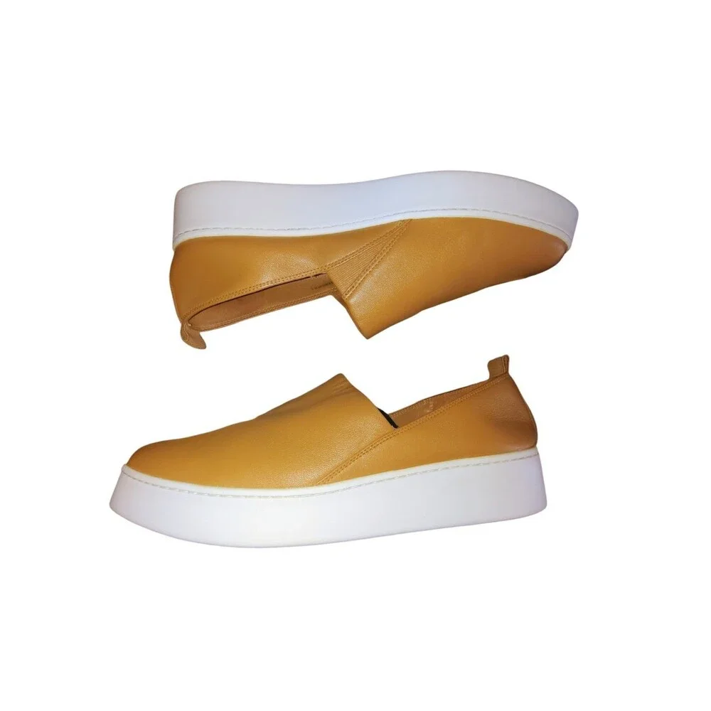 Vince Leather Saxon 2 Camel White Women’s Shoes Flats Slip On Size 9.5 Shoe   55